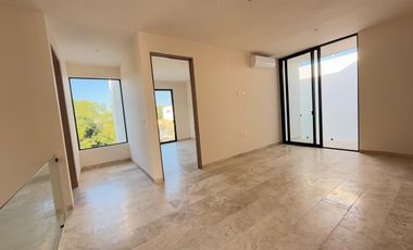 Casa de lujo en venta en Mérida ubicada en la zona del Yucatán country club