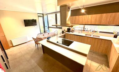 Departamento en Lomas De San Andrés, amplio y de alto estándar