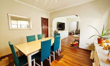 CASA 5 HABITACIONES, 2 BAÑOS CON PISCINA, CALLE SAN IGNACIO, SAN MIGUEL