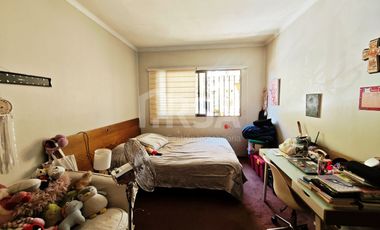 CASA 5 HABITACIONES, 2 BAÑOS CON PISCINA, CALLE SAN IGNACIO, SAN MIGUEL