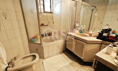 CASA 5 HABITACIONES, 2 BAÑOS CON PISCINA, CALLE SAN IGNACIO, SAN MIGUEL