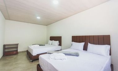 TE ALQUILO ESPECTACULAR FINCA EN COPACABANA LLAMANOS AL3003917098 BIENVENIDOS