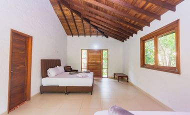 TE ALQUILO ESPECTACULAR FINCA EN COPACABANA LLAMANOS AL3003917098 BIENVENIDOS