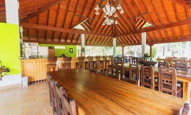 TE ALQUILO ESPECTACULAR FINCA EN COPACABANA LLAMANOS AL3003917098 BIENVENIDOS