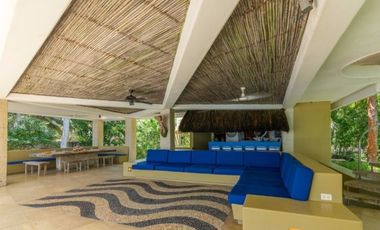 ALQUILER DE HERMOSA CABAÑA EL NIDO LLAMANOS AL3023293981 FRENTE A ALA PLAYA SECTOR PRIVADO!!