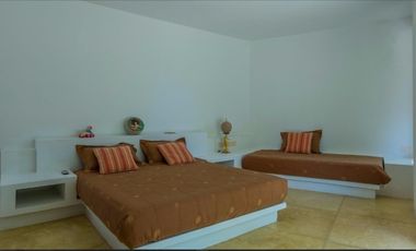 ALQUILER DE HERMOSA CABAÑA EL NIDO LLAMANOS AL3023293981 FRENTE A ALA PLAYA SECTOR PRIVADO!!