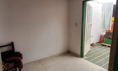 SE VENDE CASA CON LOCAL BARRIO LA FUENTE TUNJA