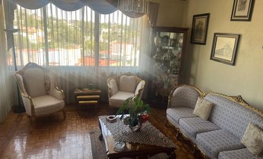 Casa en Venta en Bosques de las Lomas como Terreno