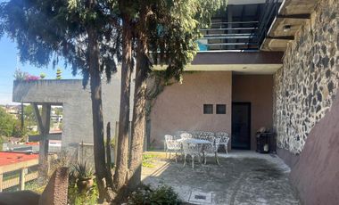 Casa en Venta en Bosques de las Lomas como Terreno