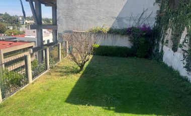 Casa en Venta en Bosques de las Lomas como Terreno