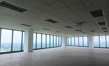 1594 SQM Warm Shell Office Space for Rent in Laguna