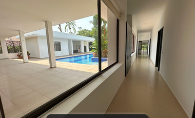 Casa en el condominio hacienda la primavera