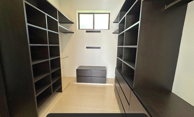 Casa en el condominio hacienda la primavera