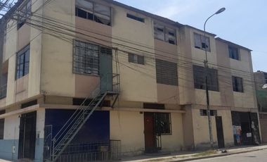 SE VENDE CASA COMO TERRENO