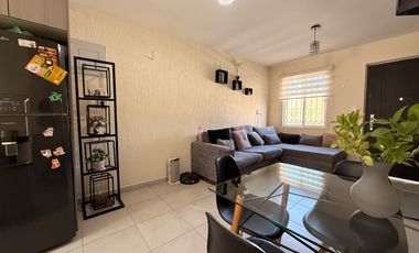 Casa en venta en Alta California, dentro de coto