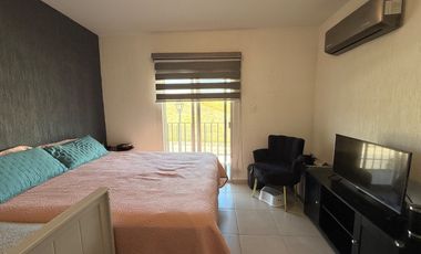 Casa en venta en Alta California, dentro de coto
