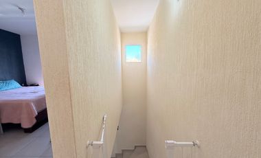 Casa en venta en Alta California, dentro de coto
