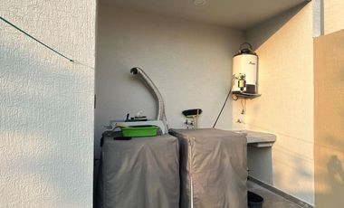 CASA 4 RECÁMARAS 1 EN PB, $ 3,650,000, CON CELDAS SOLARES, AIRE ACONDICIONADO,  LOMAS RESIDENCIAL POZA RICA, VERACRUZ.