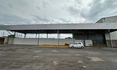Renta patio para maniobras Tonala.			$192,000