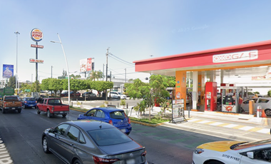 Tu futuro hogar empieza con una decisión inteligente!! Venta de Casa en Remate Bancario EN JARDINES DEL COUNTRY, GUADALAJARA .