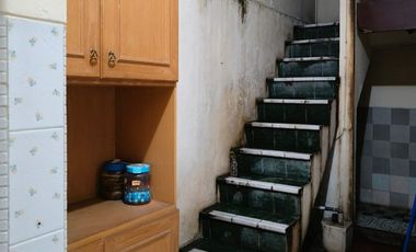 Rumah 2 Lantai Siap Huni Di Jl. Asem Jakarta Barat Dekat Central Park,Taman Anggrek,UNTAR,UKRIDA Dan Tol Dalam Kota