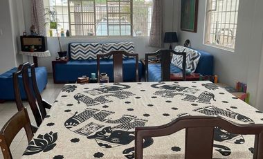 Venta de Casa cerca del mar, urbanización Costa de Oro, Salinas Ecuador