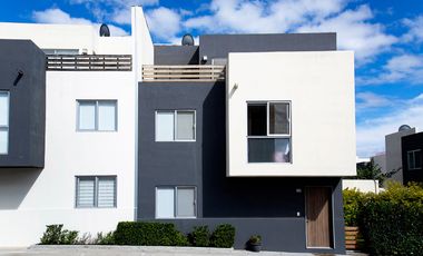 Casa en Renta amueblado - Juriquilla, Santa Fe - QUERETARO