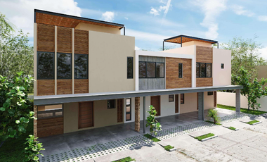 VENTA DE CASA EN AVENIDA HUAYACAN CANCUN