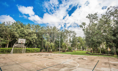 VENTA DE CASA EN AVENIDA HUAYACAN CANCUN