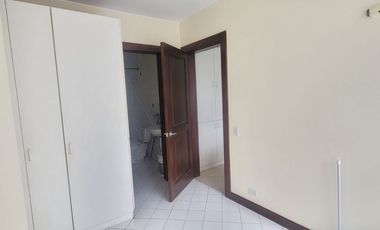 RENTA DEPARTAMENTO SECTOR GONZALES SUAREZ AMPLIO Y ELEGANTE