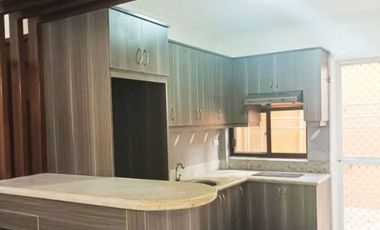 Resale Beautiful  Three Bedrooms House in Consolacion