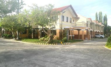 Resale Beautiful  Three Bedrooms House in Consolacion