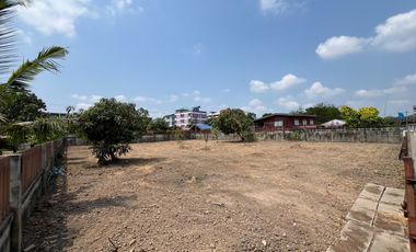 Beautiful Riverside Land – Perfect for a Retirement Home or Airbnb Private Retreat! (Foreigners Love It!) For Sale: 233 Sq.Wah, Filled Land Next to So