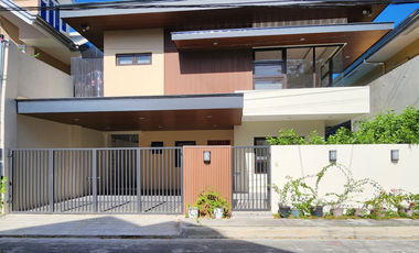 House and Lot For Sale at Cittadella Executive Village, Las Piñas City