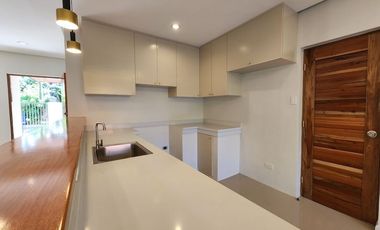 House and Lot For Sale at Cittadella Executive Village, Las Piñas City