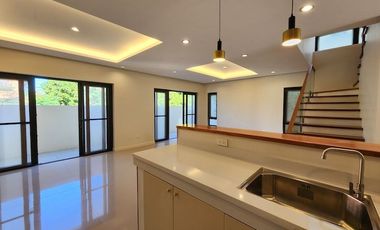 House and Lot For Sale at Cittadella Executive Village, Las Piñas City