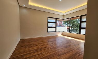 House and Lot For Sale at Cittadella Executive Village, Las Piñas City