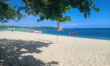 Beachfront Retail Unit at The Spinaker at Club Laiya
