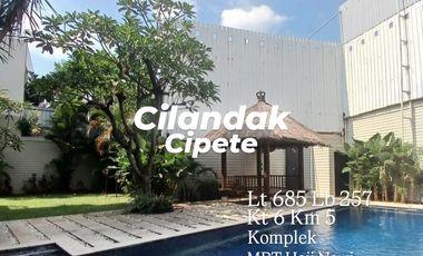 Rumah Bagus Luas 638 Cipete dekat MRT Haji Nawi Cilandak