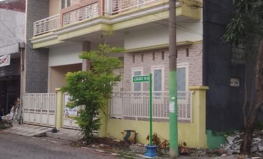 Rumah disewakan di RW 05, Sememi, Benowo, Surabaya, Jawa Timur