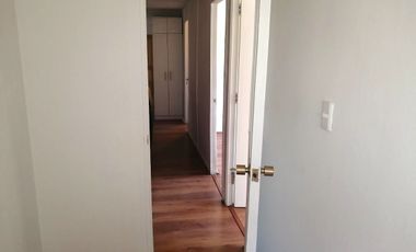 VENDE DEPARTAMENTO RECIEN REMODELADO, SAN VICENTE DE PAUL, MACUL, 3 DORMITORIOS, 1 BAÑO, TERRAZA, A PASOS DE METRO LAS TORRES