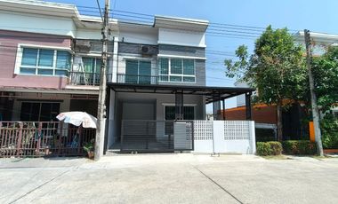 บ้านลำลูกกา คลองสี่  ลาดสหวาย ปทุมธานี หมู่บ้านศุภาลัยวิลล์ เบลล่า ทำเลถนนเมน 3 ห้องนอน  ใกล้ตลาดเอซี  เดินทางสะดวก นัดมบ้าน 081-440-----