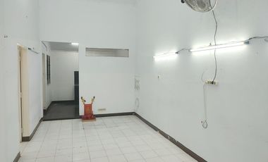 Disewakan Rumah 1 Tingkat di Komplek Cemara Asri