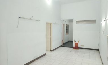 Disewakan Rumah 1 Tingkat di Komplek Cemara Asri
