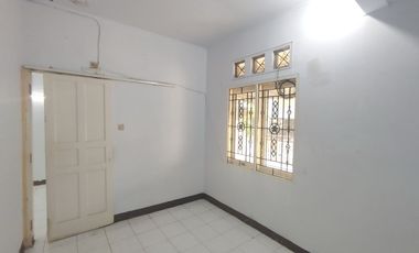Disewakan Rumah 1 Tingkat di Komplek Cemara Asri