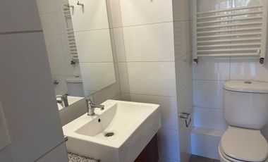 Lindo departamento 2 dormitorios, 2 baños, estacionamiento, Península Andalué.