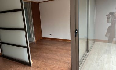 Lindo departamento 2 dormitorios, 2 baños, estacionamiento, Península Andalué.