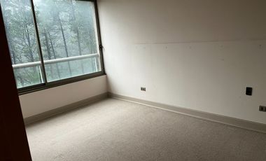 Lindo departamento 2 dormitorios, 2 baños, estacionamiento, Península Andalué.