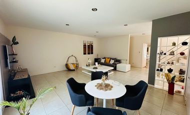 Casa a la venta en el dique de Tandil