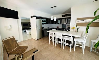 Casa a la venta en el dique de Tandil